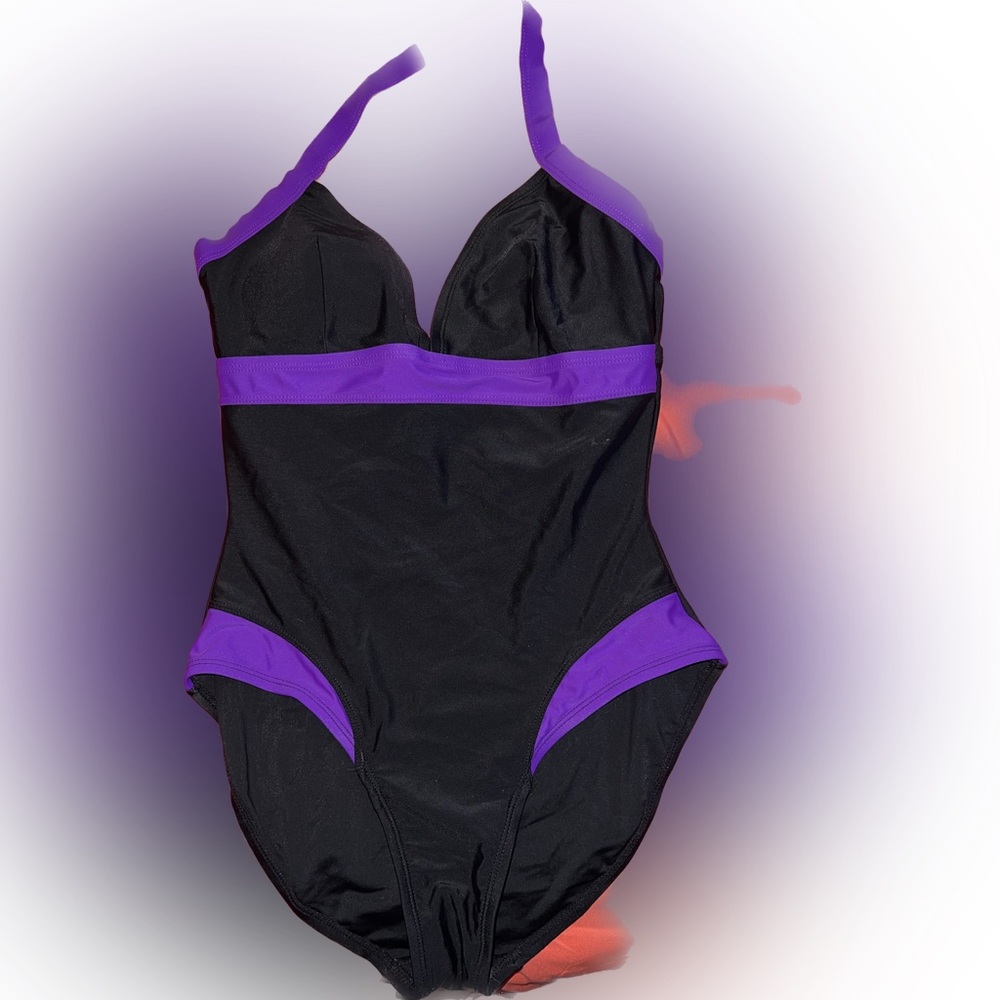 Athletech Women’s 1950’s inspired Bathing suit *like new condition* Swimsuit